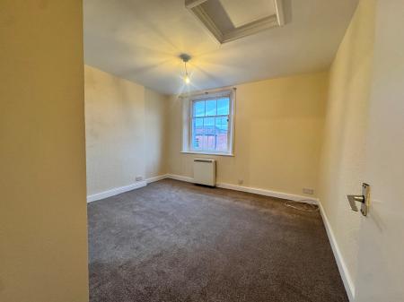 1 bedroom Flat to let in George Street, Warminster, BA12