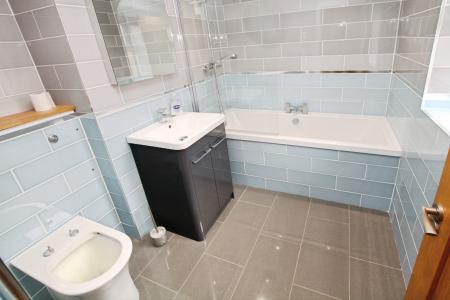 3 bedroom Detached house for sale in Hillbourne Close, Warminster, BA12