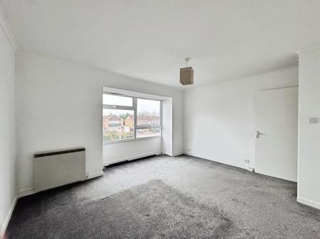 2 bedroom Apartment to let in Paxcroft Way, Trowbridge, BA14