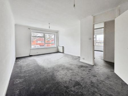 2 bedroom Apartment to let in Paxcroft Way, Trowbridge, BA14