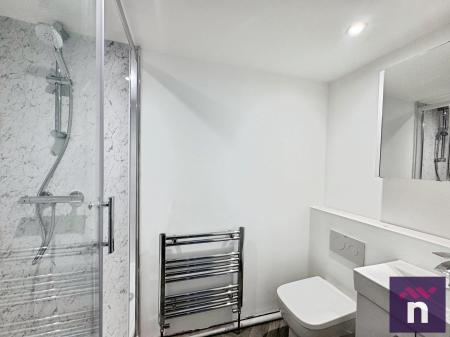 2 bedroom Terraced House for sale in Silver Street, Warminster, BA12