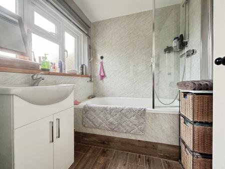 3 bedroom Terraced House for sale in Marsh Street, Warminster, BA12