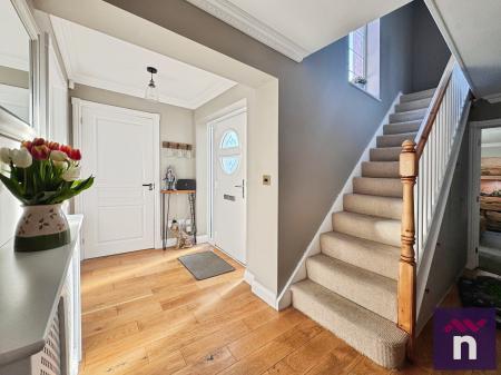 4 bedroom Detached house for sale in Hackney Way, Westbury, BA13