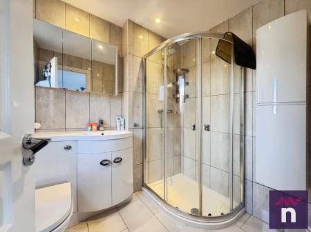 4 bedroom Detached house for sale in Hackney Way, Westbury, BA13