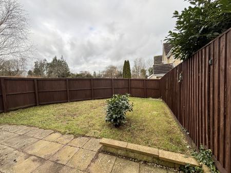3 bedroom Detached house to let in Windsor Drive, Westbury, BA13