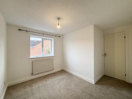 3 bedroom Detached house to let in Windsor Drive, Westbury, BA13