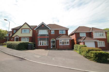Azalea Drive, Trowbridge, BA14
