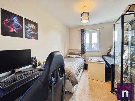 2 bedroom Flat for sale in Swaledale, Warminster, BA12