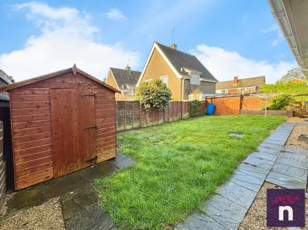 4 bedroom Semi-detached house to let in Copheap Lane, Warminster, BA12