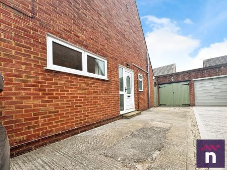 3 bedroom Semi-detached house for sale in Beech Grove, Warminster, BA12