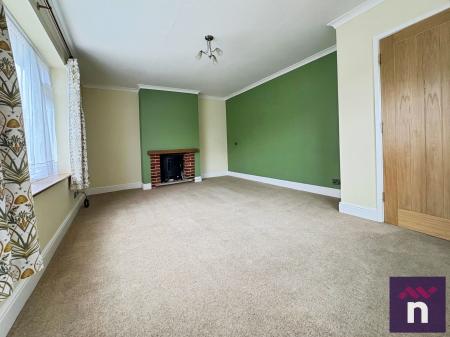 3 bedroom Semi-detached house for sale in Beech Grove, Warminster, BA12