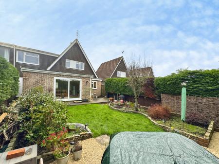 3 bedroom Semi-detached house for sale in Damask Way, Warminster, BA12