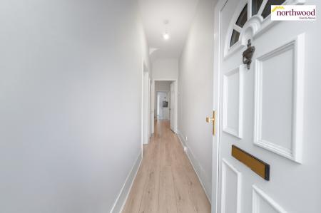 3 bedroom Terraced House for sale in Copsewood, Watford, WD24