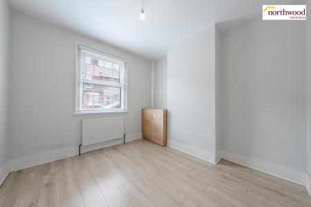 3 bedroom Terraced House for sale in Copsewood, Watford, WD24