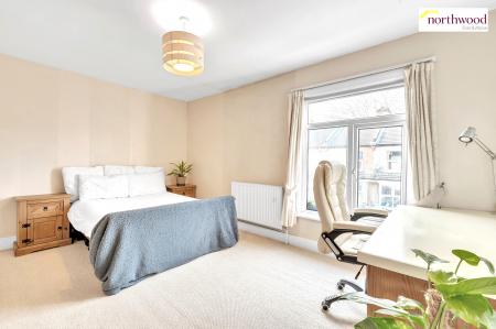 2 bedroom Terraced House for sale in Garfield Street, Watford, WD24