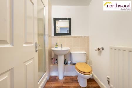 2 bedroom Flat for sale in Malden Road, Nascot Wood, Watford, WD17