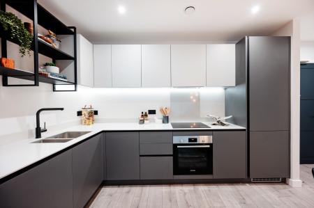 1 bedroom Flat for sale in Penn Road, Watford, WD24