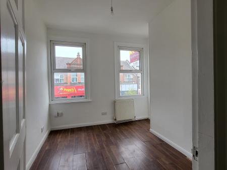 2 bedroom Commercial Property for sale in St Albans Road, Watford, WD24