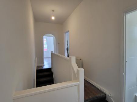 2 bedroom Commercial Property for sale in St Albans Road, Watford, WD24