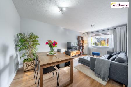 Swan Close, Rickmansworth, WD3