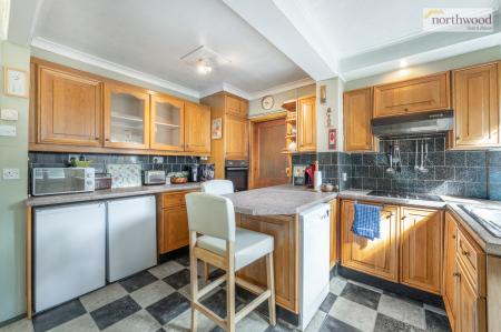 3 bedroom Semi-detached house for sale in Water Lane, Watford, WD17