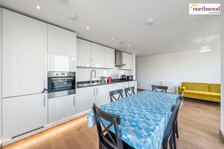 1 bedroom Flat for sale in Marri Street, Watford, WD24