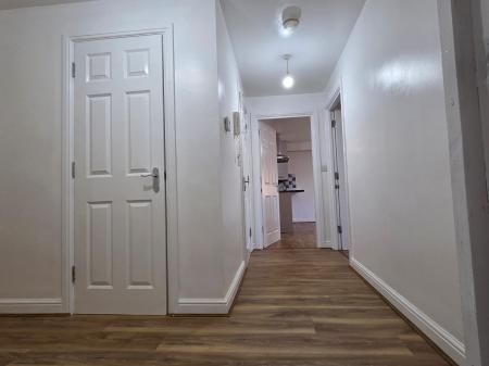 2 bedroom Flat to let in 1 Malden Road, Watford, WD17