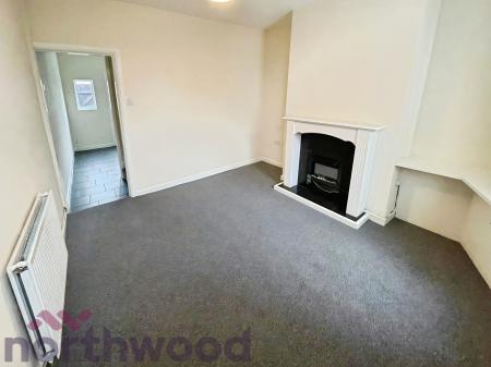 2 bedroom Terraced House for sale in Earl Street, Warrington, WA2