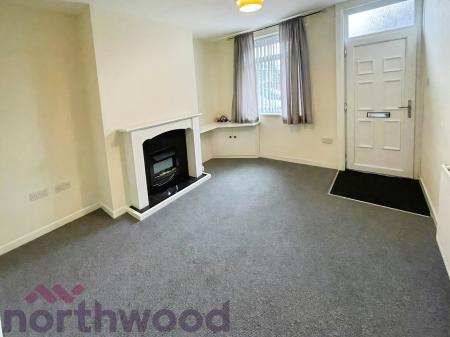 2 bedroom Terraced House for sale in Earl Street, Warrington, WA2