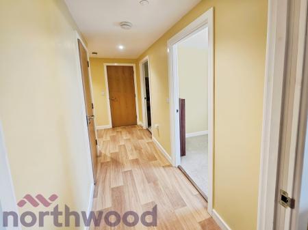 2 bedroom Flat for sale in Harpers Road, Warrington, Padgate, WA2