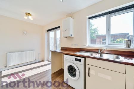 3 bedroom Mews house for sale in Regency Square, Warrington, WA5