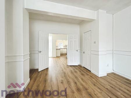 2 bedroom Terraced House for sale in Samuel Street, Warrington, WA5