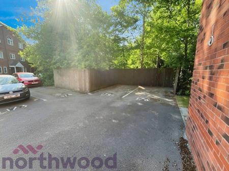 2 bedroom Flat for sale in Thorneycroft Drive, Warrington, WA1