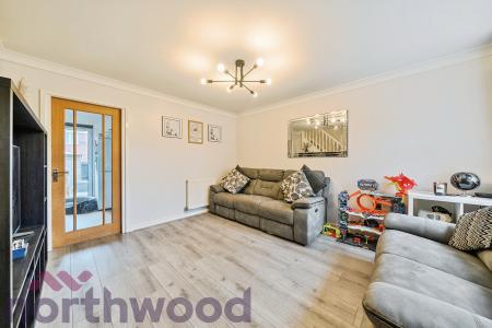 3 bedroom Semi-detached house for sale in Hornchurch Drive, Warrington, Great Sankey, WA5