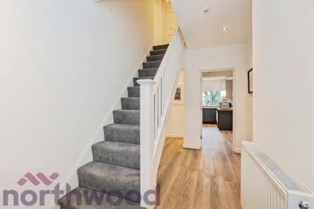 1 bedroom House share to let in Highfield Avenue, Great Sankey, Warrington, WA5