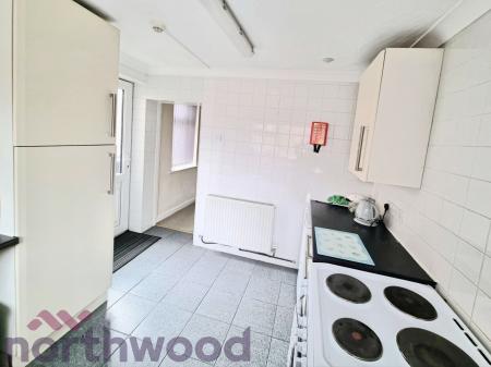 1 bedroom House share to let in Lovely Lane, Warrington, WA5