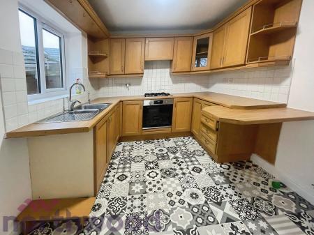 4 bedroom Detached house to let in Redacre Close, Warrington, Dutton, WA4