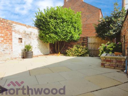 1 bedroom House share to let in Lovely Lane, Bewsey, Warrington, WA5