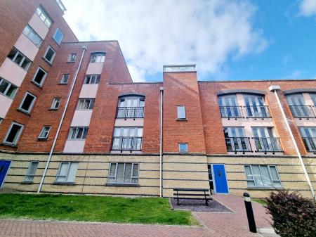 Cantilever Gardens, Latchford, Warrington, WA4