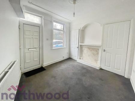 South Road, Weston Point, WA7