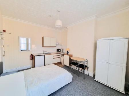 1 bedroom Studio flat to let in Arpley Street, Warrington, WA1
