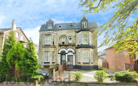 1 bedroom Flat to let in Stanley Road, Whalley Range, Manchester, M16