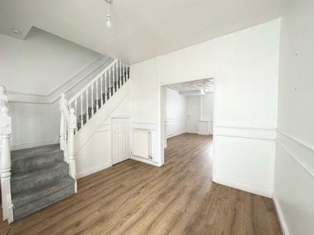 3 bedroom Terraced House to let in Samuel Street, Warrington, WA5