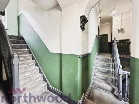 1 bedroom House share to let in 1 Wynne Road, St Helens, WA10