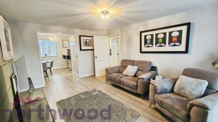 4 bedroom Semi-detached house for sale in Stainbridge Close, Warrington, Great Sankey, WA5