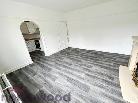 3 bedroom Semi-detached house to let in East Avenue, Stockton Heath, Warrington, WA4