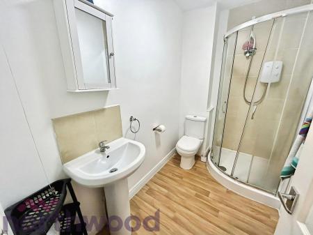 1 bedroom Flat to let in Norris Street, Warrington, WA2