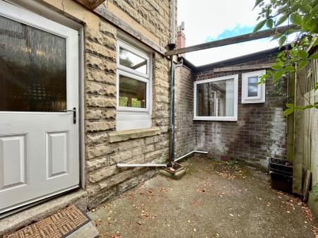 3 bedroom Detached house to let in Station Road, Forest Hall, Newcastle upon Tyne, NE12