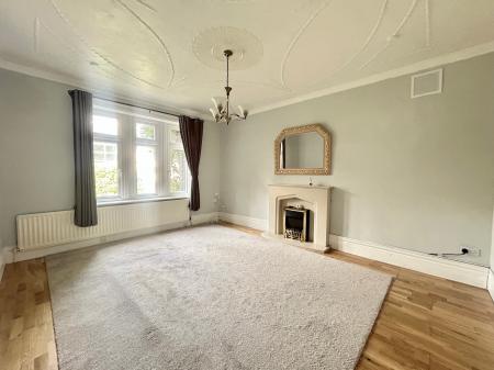3 bedroom Detached house to let in Station Road, Forest Hall, Newcastle upon Tyne, NE12