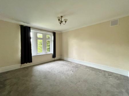 3 bedroom Detached house to let in Station Road, Forest Hall, Newcastle upon Tyne, NE12